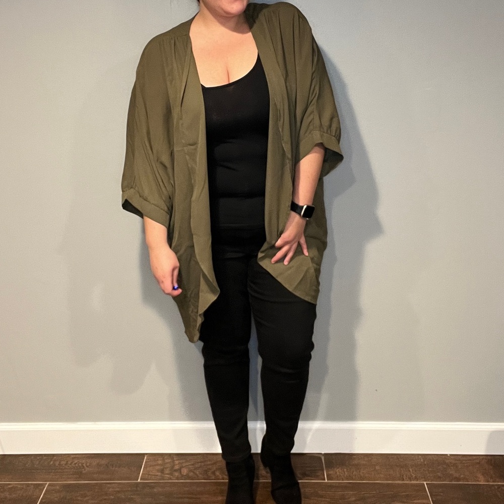 APRIL Olive Green Long Sleeve Overlayer